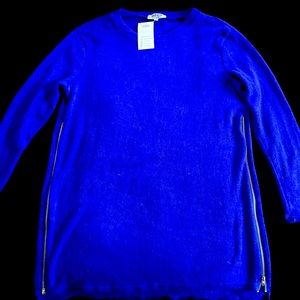 Overmal Women’s Blue Zipper Side Crew Neck Shirt